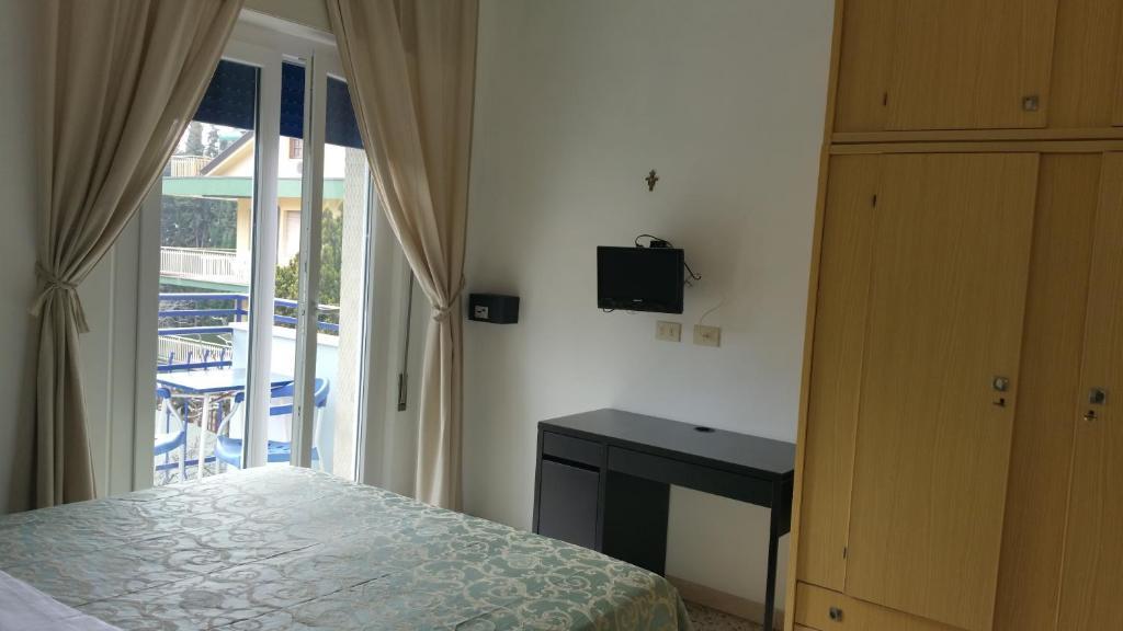 Hotel Canasta Riccione Exterior foto