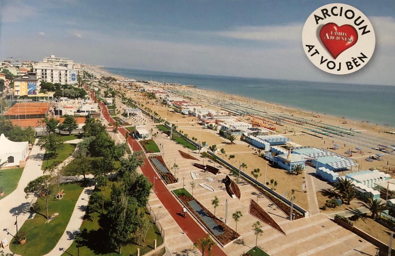 Hotel Canasta Riccione Exterior foto